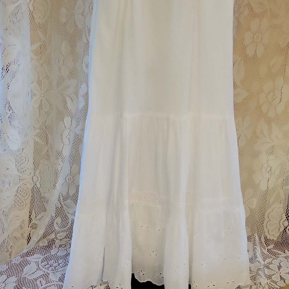 GAP White Midi Dress with Eyelet Hem - Picture 3 of 5